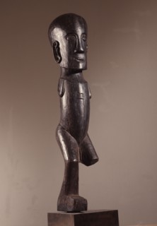 It is thought that carvings of this type were left in an enemy village at night as a sign of surrender