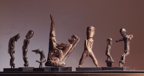Amulets were used by the Ngaju and neighbouring Dayak peoples to ward off enemies, provide protection in war, and to bring good fortune and health