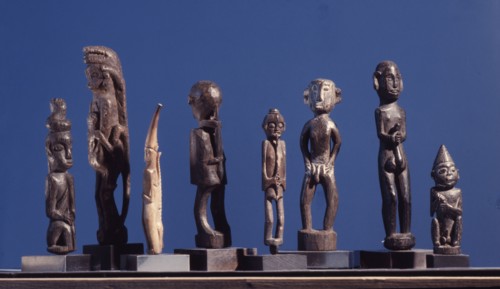 Amulets were used by the Ngaju and neighbouring Dayak peoples to ward off enemies, provide protection in war, and to bring good fortune and health