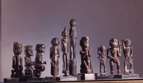 Amulets were used by the Ngaju and neighbouring Dayak peoples to ward off enemies, provide protection in war, and to bring good fortune and health
