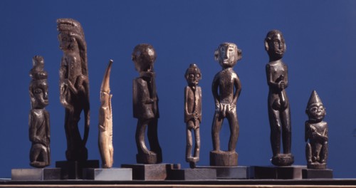 Amulets were used by the Ngaju and neighbouring Dayak peoples to ward off enemies, provide protection in war, and to bring good fortune and health