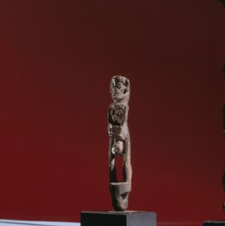 Amulets were used by the Ngaju and neighbouring Dayak peoples to ward off enemies, provide protection in war, and to bring good fortune and health