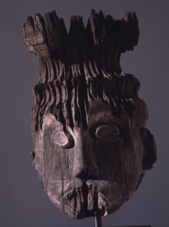 Figurative post, sometimes known as a hampatong