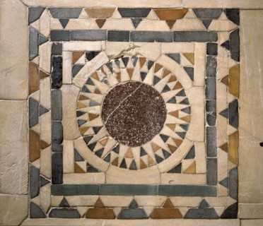 Stonework displaying the radiating starburst pattern, the medium of choice for decorating walls and floors