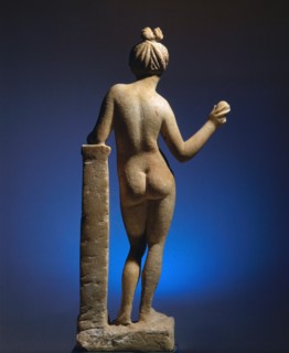 Statuette of Aphrodite holding an apple