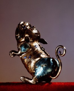 Gold and enamel tiger with moveable tongue and eyes