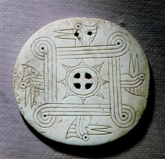 Shell gorget