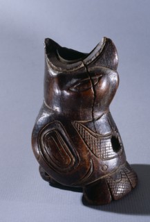 Pipe in the form of a bird
