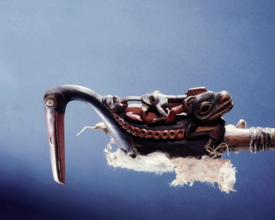 A rattle used in shamanistic dances and rituals, in the form of an oyster catcher