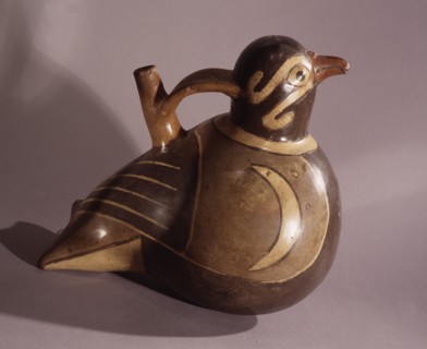 Stirrup spouted effigy jar of a bird, probably an owl