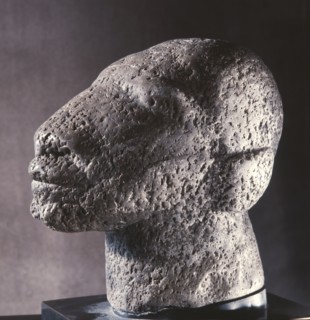 The original use of these stone heads, also called Mahan Yafe is unknown