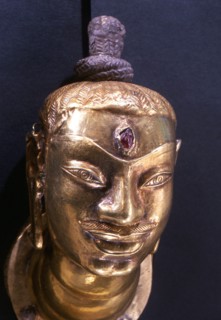 Gold kosa head, the decoration of a Shiva Lingam, the phallus symbol of the god Lord Shiva