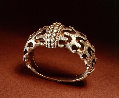 Arm ring
