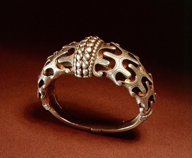 Arm ring