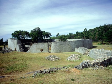 The fortification wall of great Zimbabwe
