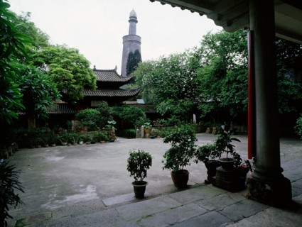 The courtyard and minaret of the Memorial Mosque to the Prophet, the Huai Sheng Si, more usually known as Beacon Tower Mosque, where the Islamic minaret rises above the roof-line of traditional Chines...