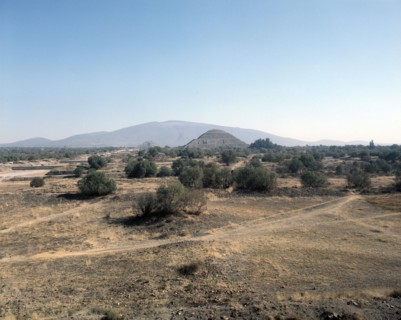 Teotihuacan: the Pyramid of the Sun and the Pyramid of the Moon
