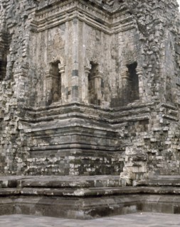 The temple complex at Lara Jonggrang consists of three main sanctuaries dedicated to Shiva, Brahma and Vishnu and three minor ones dedicated to particular forms of Shiva and Shiva's bull mount, Nandi