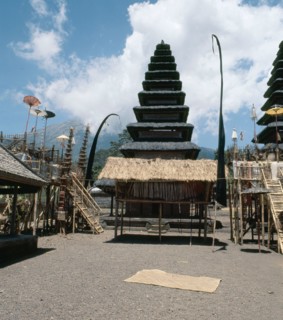 The origin of the Pura Besakih, the main state temple of Bali, pre-dates the arrival of Hinduism from Java