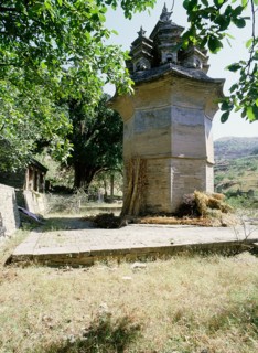 Jon Ding Ta ("Wine Top") pagoda