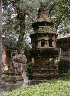 Guan Di Temple, founded in the Sui dynasty and completely renovated in the Qing dynasty