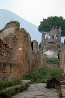 Street off Via di Nola, Pompeii