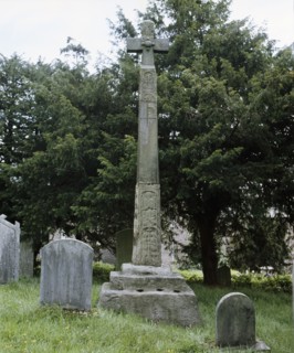 Cross in Halton, Lancashire depicts scenes from the story of Sigurd and how he slew the dragon Fafnir