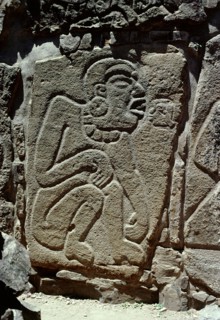 Danzante' (dancer) figure on stela