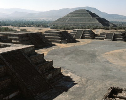 The Pyramid of the Sun with the Pyramids of the Ciudadela in the foreground