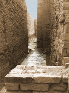 Street view in the residential district of Mohenjo Daro