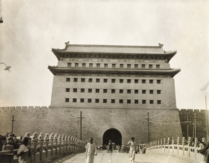 Guardhouse at Chien Men Gate, Peking