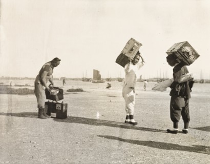Luggage handlers at Newchwang port
