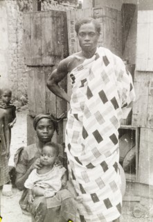 An Asante family