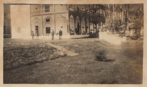 The Rest House, Suket