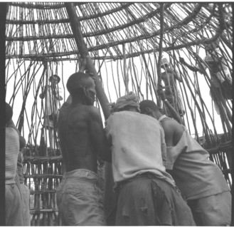 Erecting roof