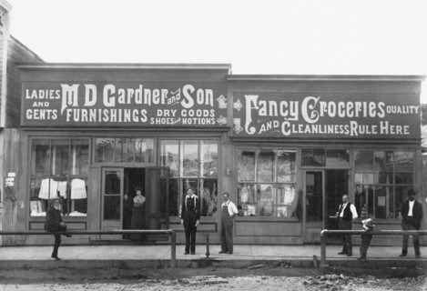 An 1890 General Store