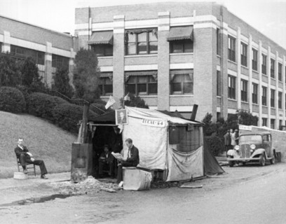 Auto Workers On Strike