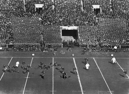 Yale Pass To The Quarterback