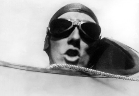 Willi Ruge Parachute Photos