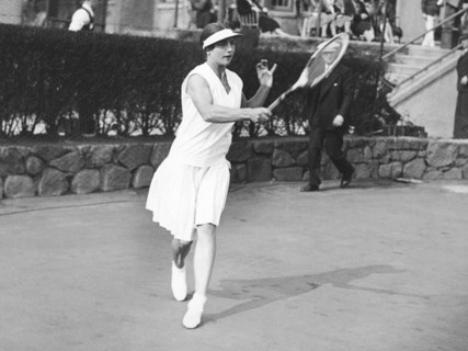 Champion Helen Wills Moody
