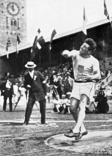 James Duncan Discus Throw