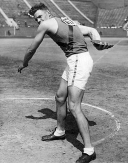 Cal Bear Discus Star Neufeldt