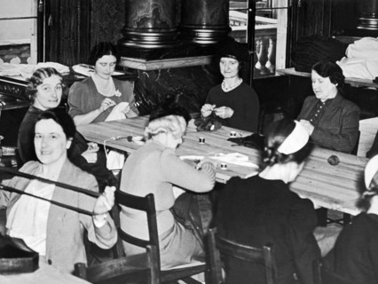 The Queen's War Working Party