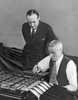 Bureau Check Signing Machine