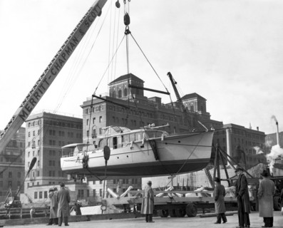 Moving A Yacht