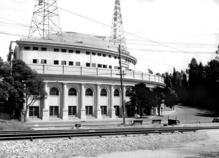 Foursquare Gospel Church In LA