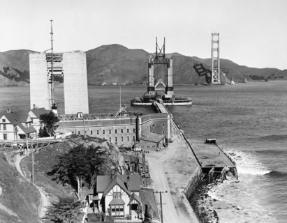 GG Bridge Under Construction