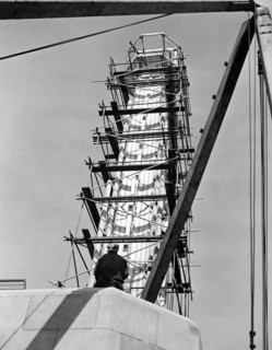 Work On Lindbergh Beacon