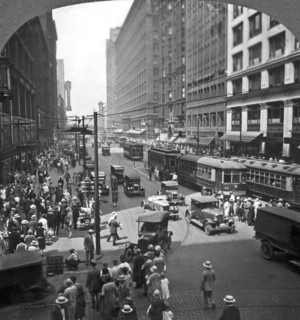 Busy State Street In Chicago