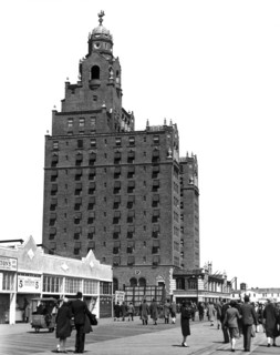 Coney Island Half Moon Hotel